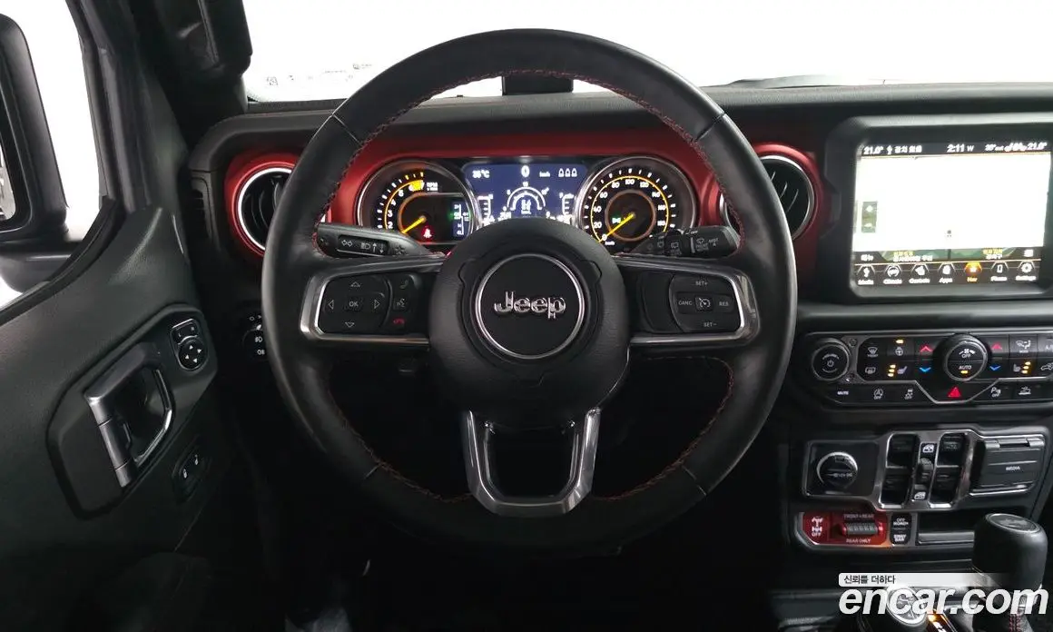 Jeep Wrangler 2023 2.0 автомат (гидро), фото 17 Jeep Wrangler 2023 2.0 автомат (гидро), фото 17