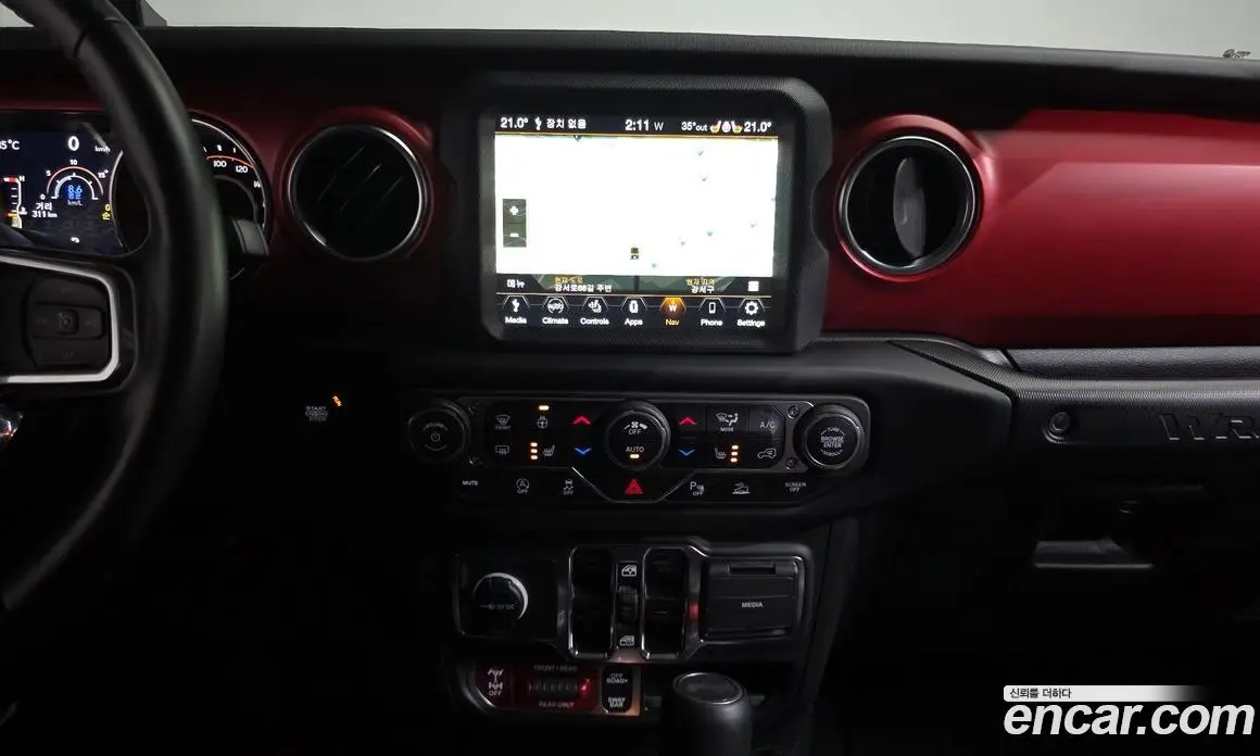 Jeep Wrangler 2023 2.0 автомат (гидро), фото 18 Jeep Wrangler 2023 2.0 автомат (гидро), фото 18