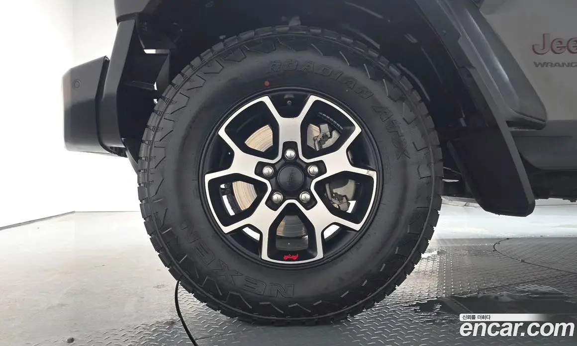 Jeep Wrangler 2023 2.0 автомат (гидро), фото 4 Jeep Wrangler 2023 2.0 автомат (гидро), фото 4