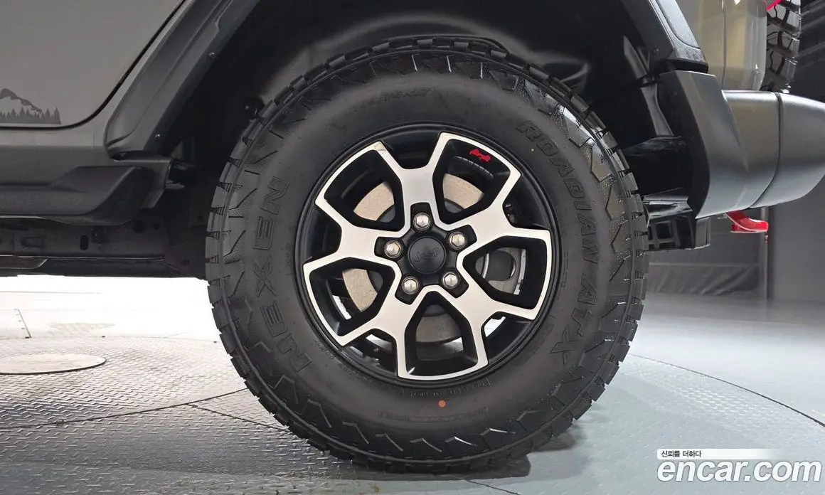 Jeep Wrangler 2023 2.0 автомат (гидро), фото 6 Jeep Wrangler 2023 2.0 автомат (гидро), фото 6