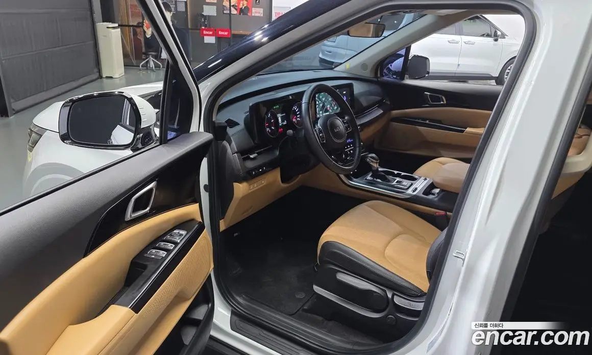 Kia Carnival 2022 2.2 автомат (гидро), фото 13 Kia Carnival 2022 2.2 автомат (гидро), фото 13