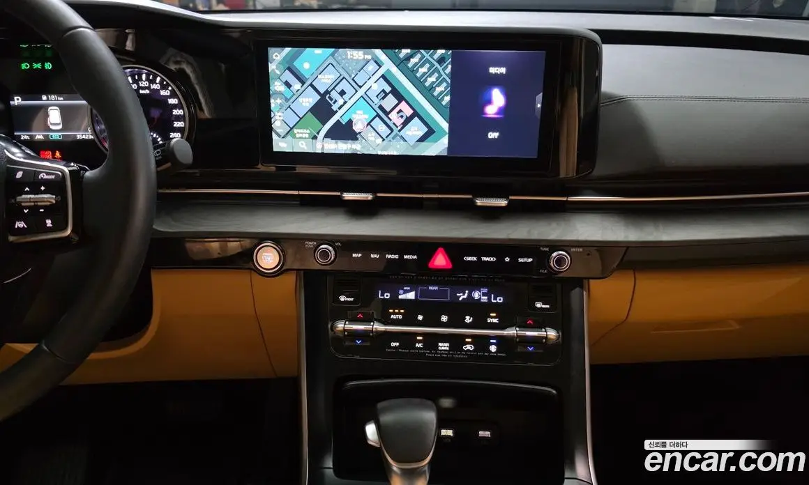 Kia Carnival 2022 2.2 автомат (гидро), фото 32 Kia Carnival 2022 2.2 автомат (гидро), фото 32