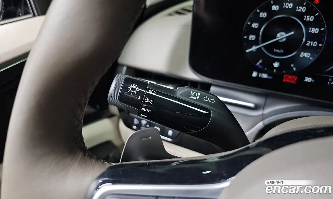 Kia Carnival 2022 3.5 автомат (гидро), фото 23