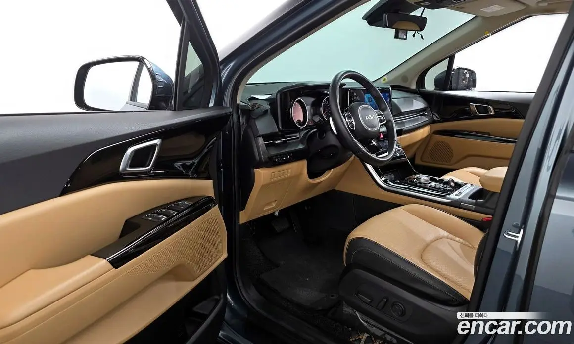 Kia Carnival 2022 3.5 автомат (гидро), фото 10
