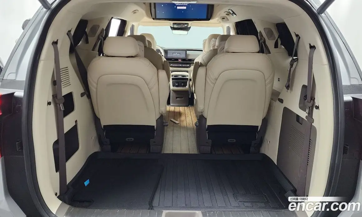 Kia Carnival 2024 3.5 автомат (гидро), фото 26 Kia Carnival 2024 3.5 автомат (гидро), фото 26