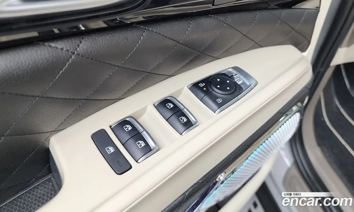 Kia Carnival 2024 3.5 автомат (гидро), фото 35 Kia Carnival 2024 3.5 автомат (гидро), фото 35