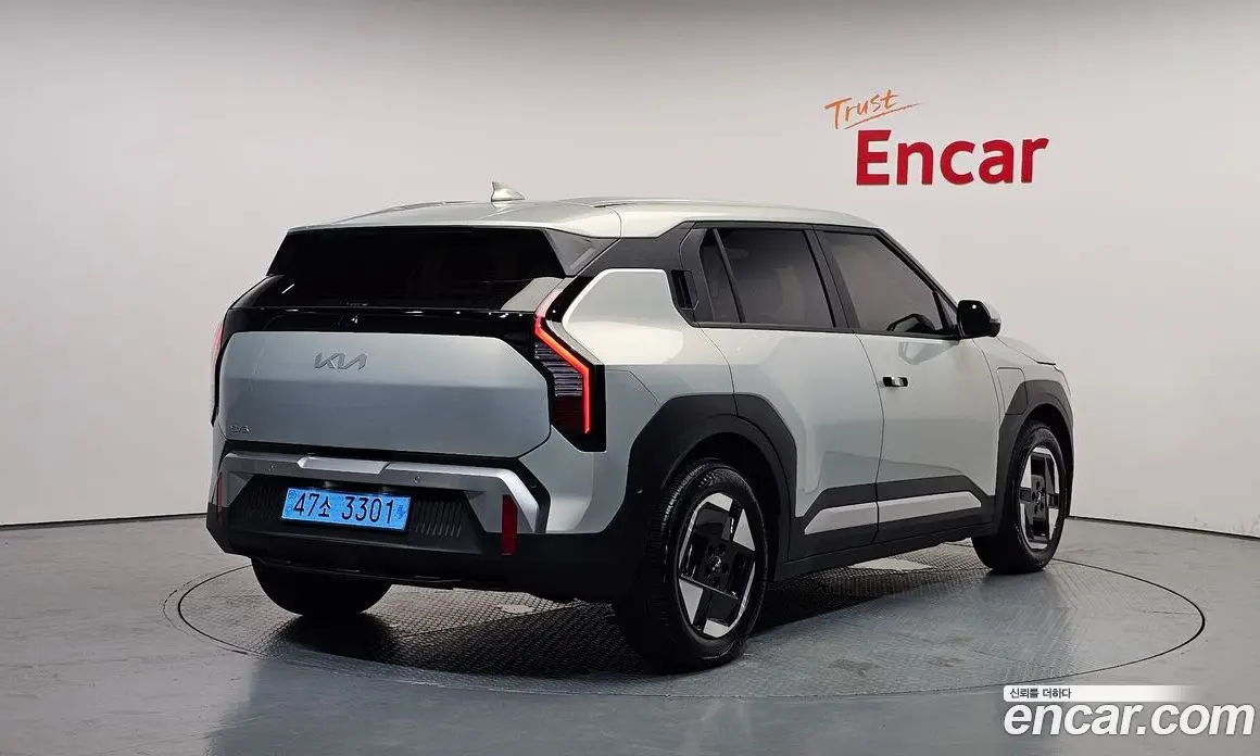 Kia EV3 2025 0.2 автомат (гидро), фото 2 Kia EV3 2025 0.2 автомат (гидро), фото 2