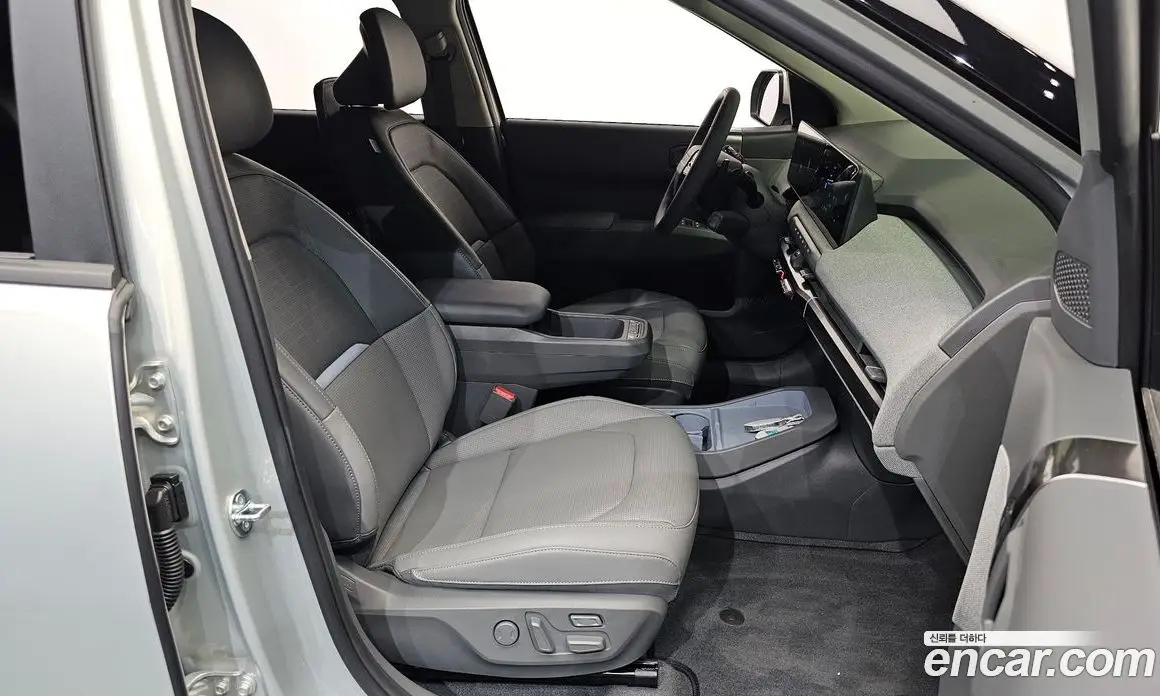 Kia EV3 2025 0.2 автомат (гидро), фото 16 Kia EV3 2025 0.2 автомат (гидро), фото 16