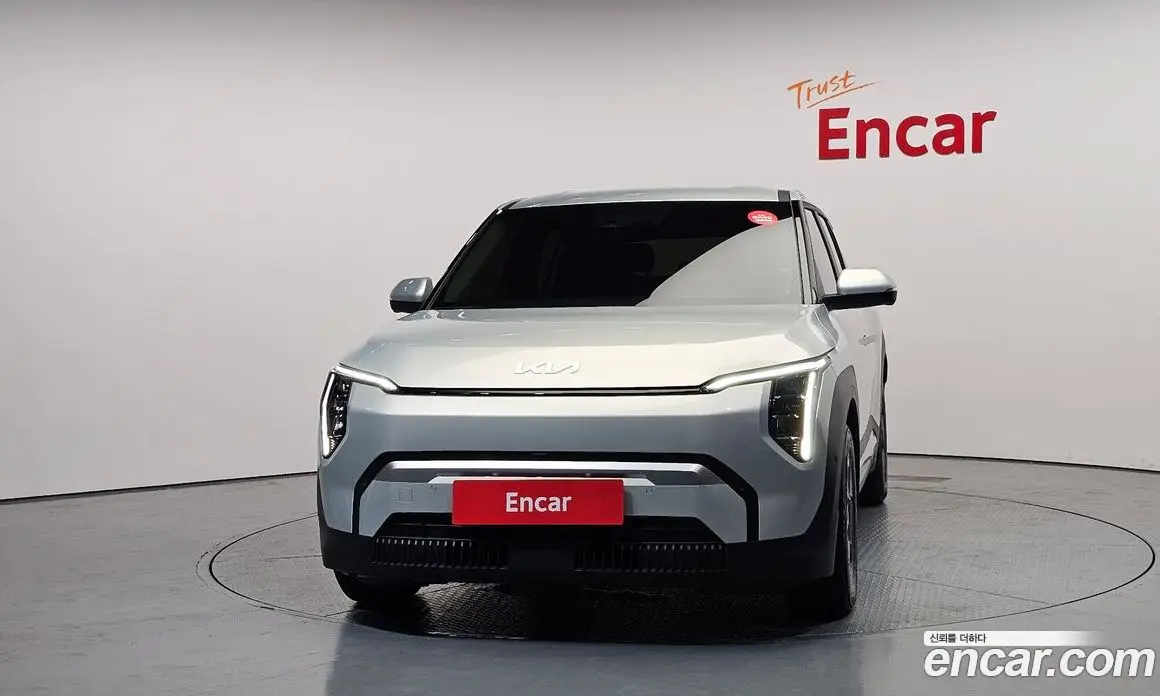 Kia EV3 2025 0.2 автомат (гидро), фото 3 Kia EV3 2025 0.2 автомат (гидро), фото 3