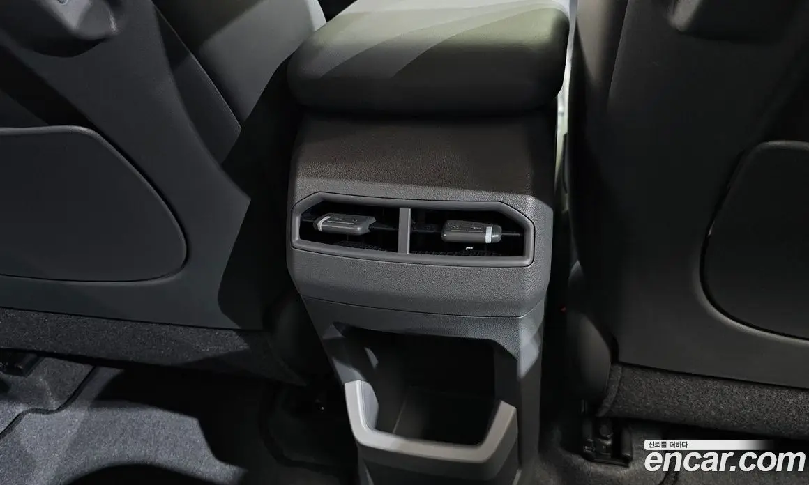 Kia EV3 2025 0.2 автомат (гидро), фото 31 Kia EV3 2025 0.2 автомат (гидро), фото 31