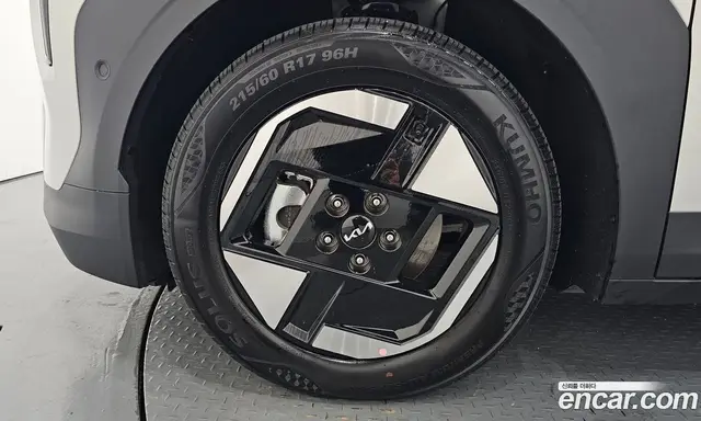 Kia EV3 2025 0.2 автомат (гидро), миниатюра 5 Kia EV3 2025 0.2 автомат (гидро), миниатюра 5