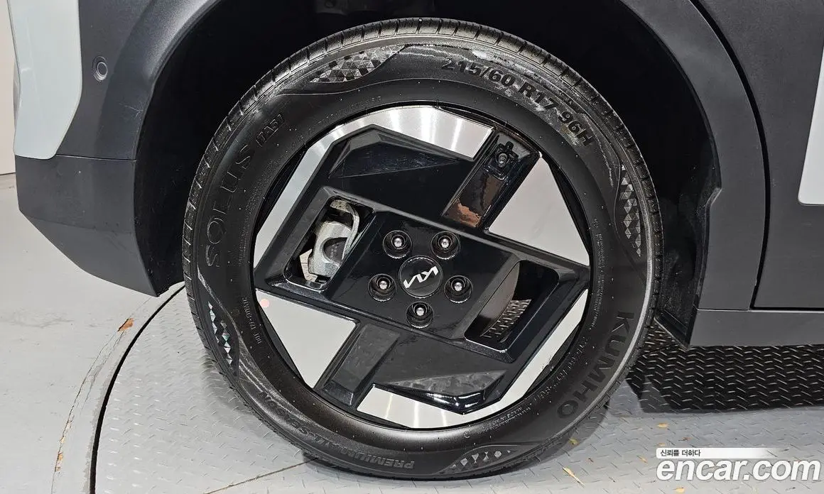 Kia EV3 2025 0.2 автомат (гидро), фото 7 Kia EV3 2025 0.2 автомат (гидро), фото 7