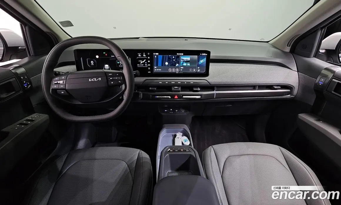 Kia EV3 2025 0.2 автомат (гидро), фото 10 Kia EV3 2025 0.2 автомат (гидро), фото 10