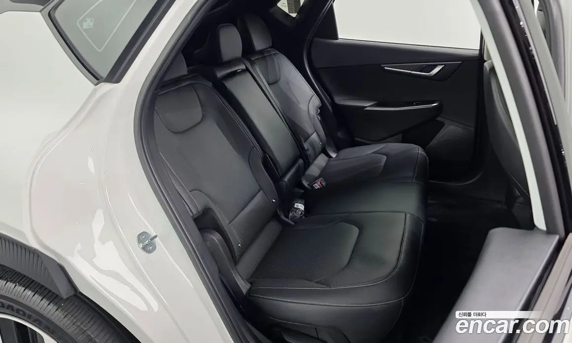 Kia EV6 2024 0.1 автомат (гидро), фото 16 Kia EV6 2024 0.1 автомат (гидро), фото 16