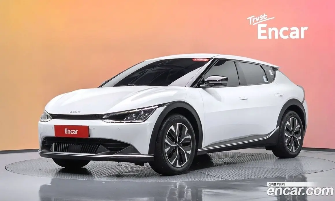 Kia EV6 2024 0.1 автомат (гидро), фото 32 Kia EV6 2024 0.1 автомат (гидро), фото 32
