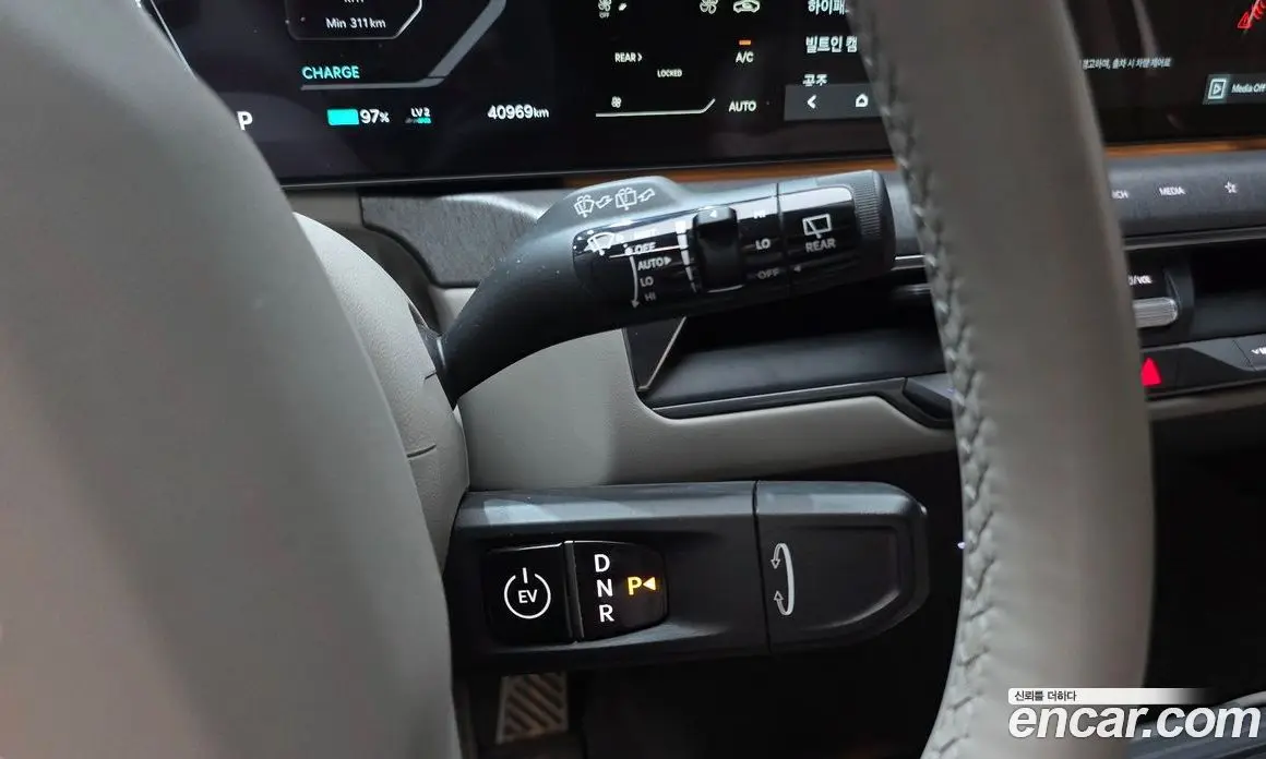 Kia EV9 2023 0.2 автомат (гидро), фото 12