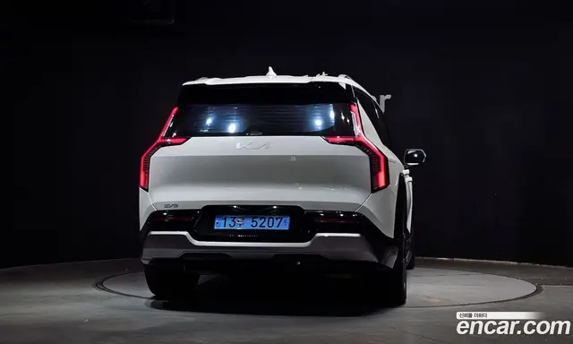Kia EV9 2023 0.2 автомат (гидро), миниатюра 4
