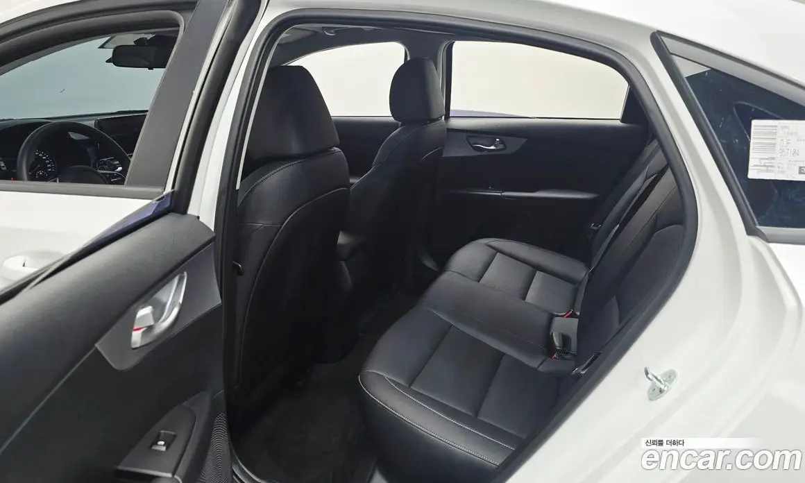 Kia K3 2023 1.6 автомат (гидро), фото 17 Kia K3 2023 1.6 автомат (гидро), фото 17
