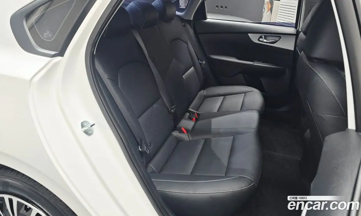Kia K3 2023 1.6 автомат (гидро), фото 25 Kia K3 2023 1.6 автомат (гидро), фото 25