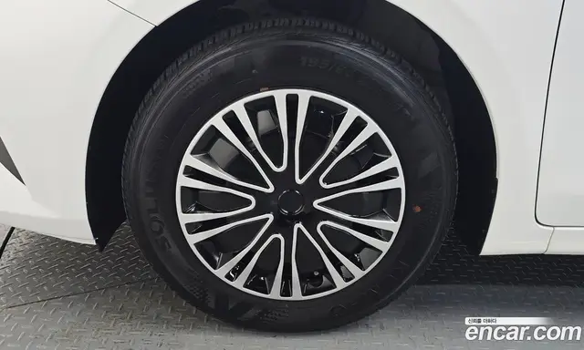 Kia K3 2023 1.6 автомат (гидро), миниатюра 5 Kia K3 2023 1.6 автомат (гидро), миниатюра 5