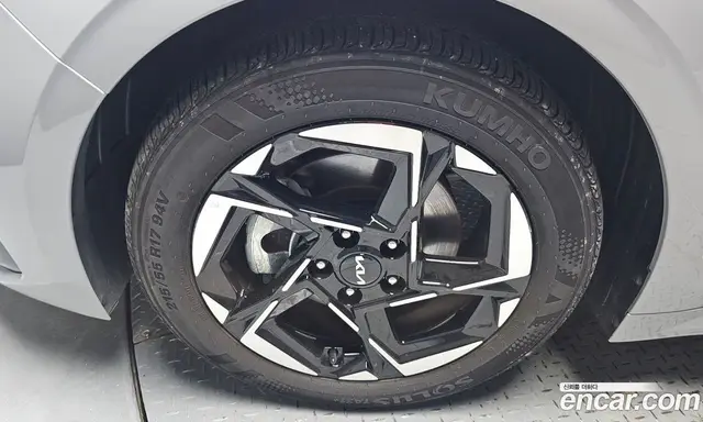 Kia K5 (Optima) 2026 2.0 автомат (гидро), миниатюра 5 Kia K5 (Optima) 2026 2.0 автомат (гидро), миниатюра 5