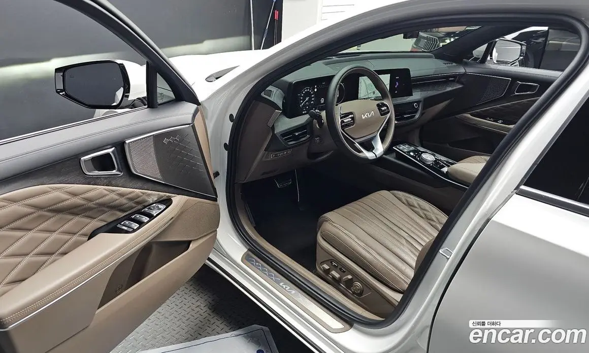 Kia K8 2024 1.6 автомат (гидро), фото 12 Kia K8 2024 1.6 автомат (гидро), фото 12