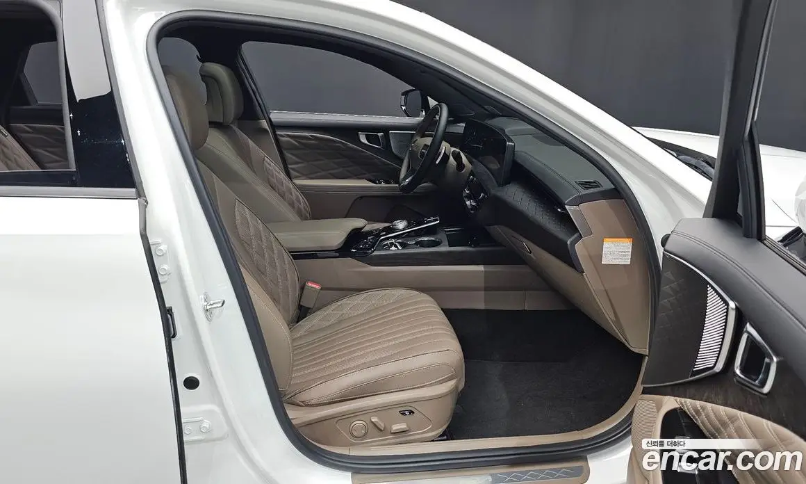 Kia K8 2024 1.6 автомат (гидро), фото 15 Kia K8 2024 1.6 автомат (гидро), фото 15