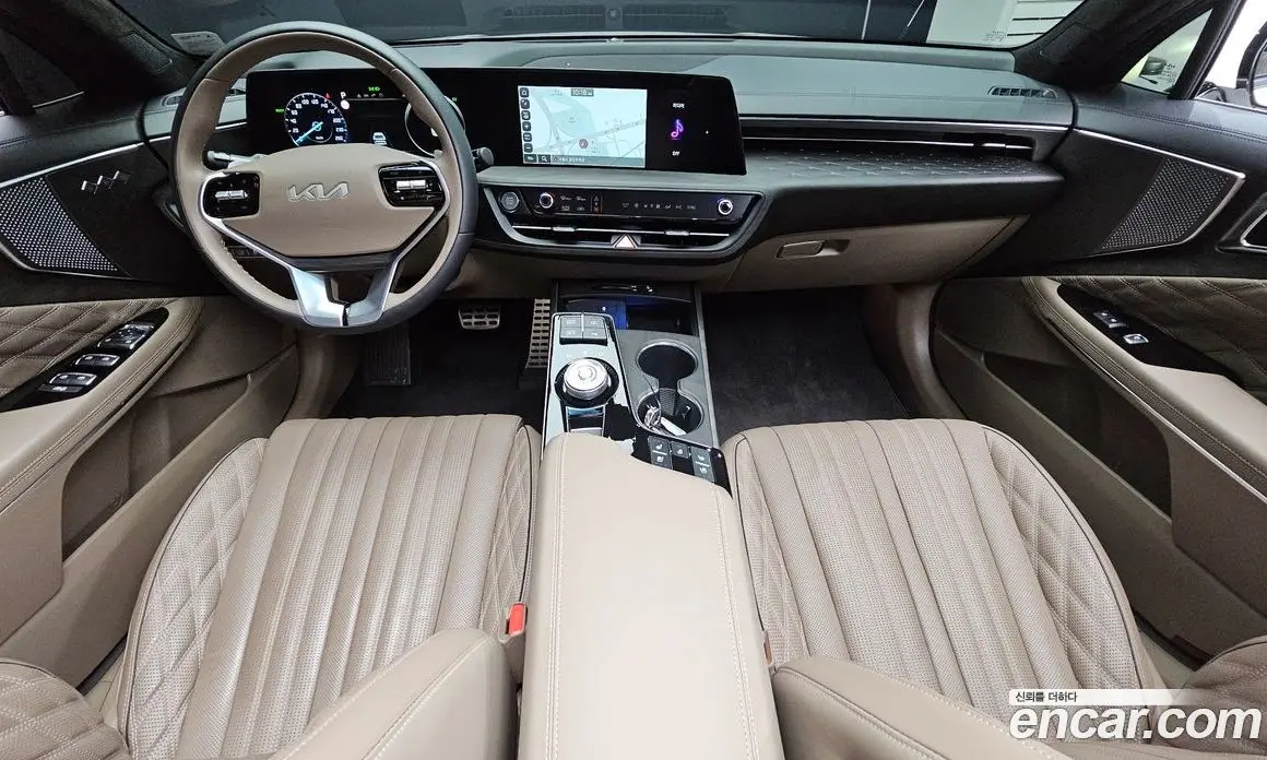 Kia K8 2024 1.6 автомат (гидро), фото 9 Kia K8 2024 1.6 автомат (гидро), фото 9
