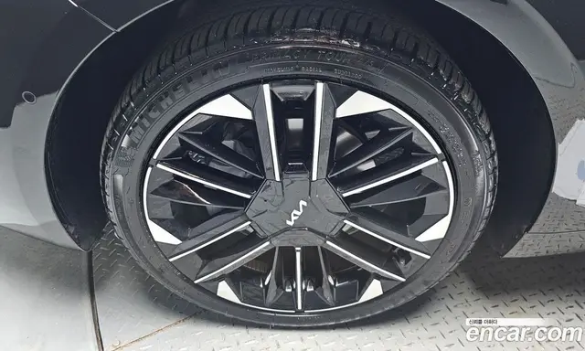 Kia K8 2025 1.6 автомат (гидро), миниатюра 4 Kia K8 2025 1.6 автомат (гидро), миниатюра 4