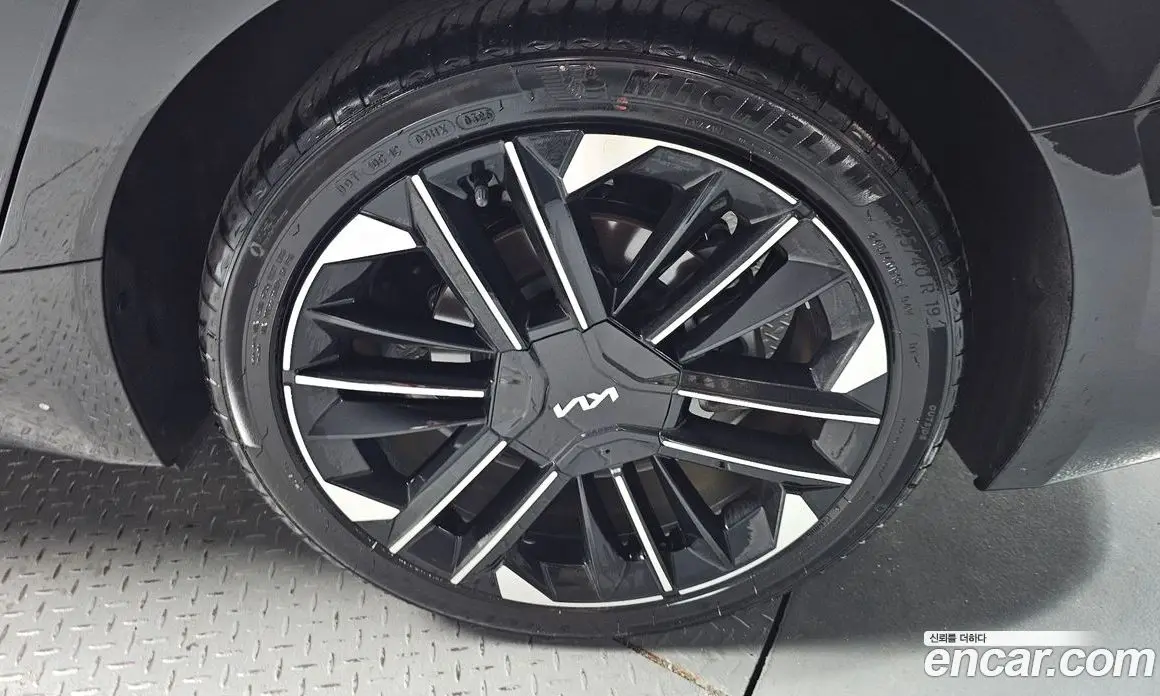 Kia K8 2025 1.6 автомат (гидро), фото 6 Kia K8 2025 1.6 автомат (гидро), фото 6