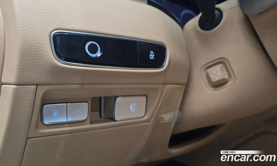 Kia K9 2022 3.8 автомат (гидро), фото 20 Kia K9 2022 3.8 автомат (гидро), фото 20