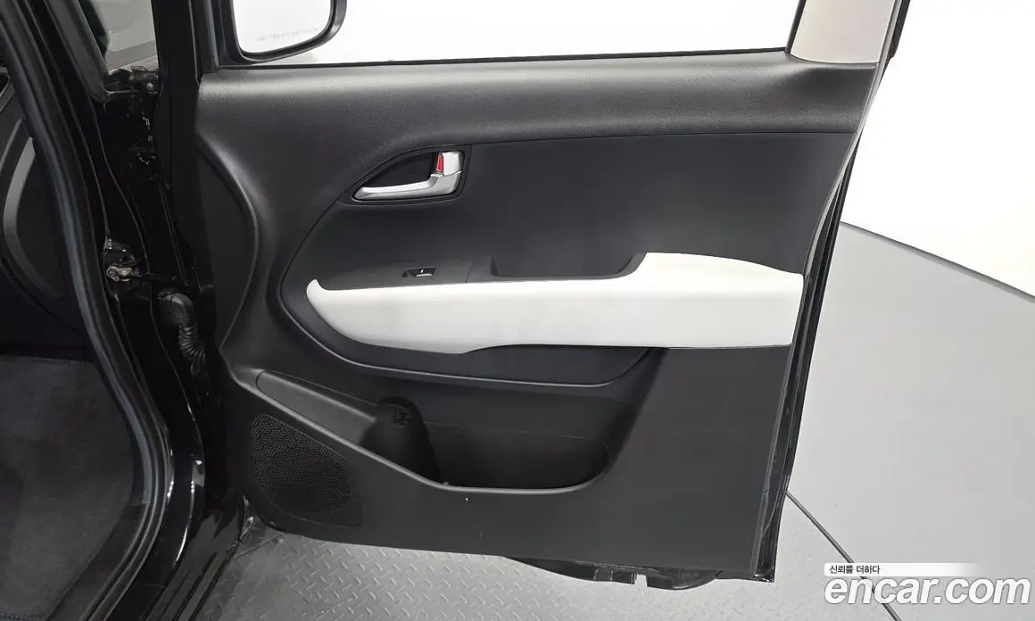 Kia Ray 2024 1.0 автомат (гидро), фото 14 Kia Ray 2024 1.0 автомат (гидро), фото 14
