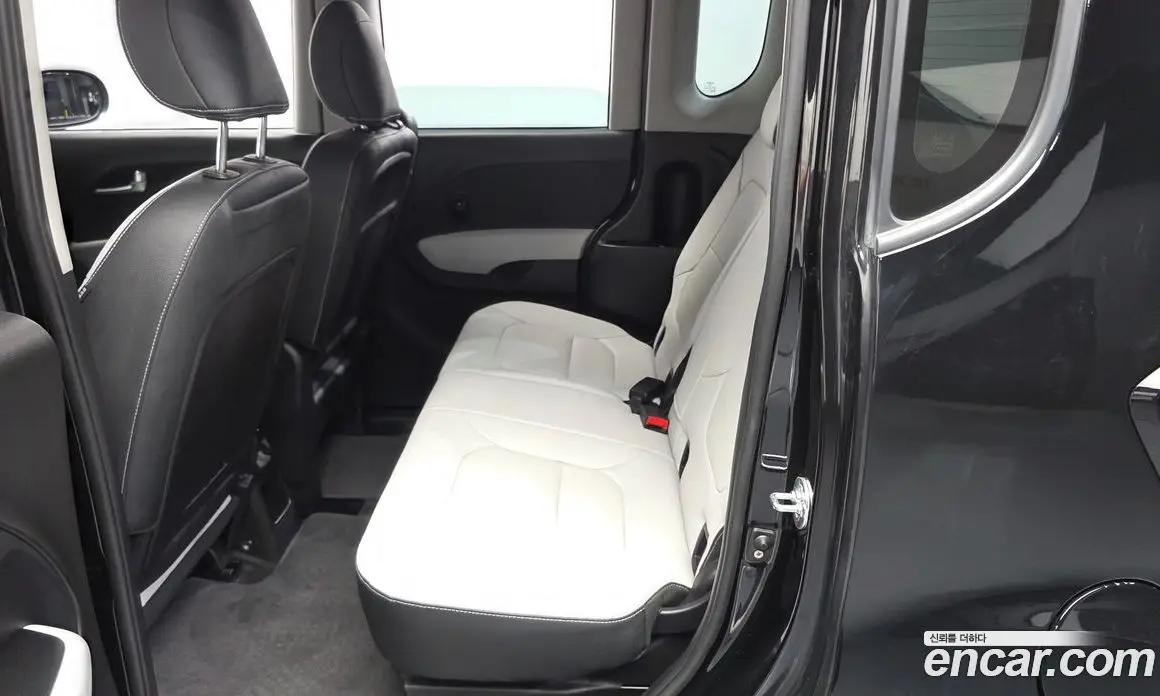 Kia Ray 2024 1.0 автомат (гидро), фото 16 Kia Ray 2024 1.0 автомат (гидро), фото 16