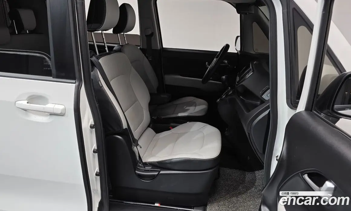 Kia Ray 2024 1.0 автомат (гидро), фото 16 Kia Ray 2024 1.0 автомат (гидро), фото 16
