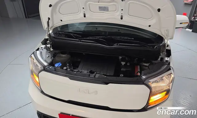 Kia Ray 2024 1.0 автомат (гидро), миниатюра 5 Kia Ray 2024 1.0 автомат (гидро), миниатюра 5