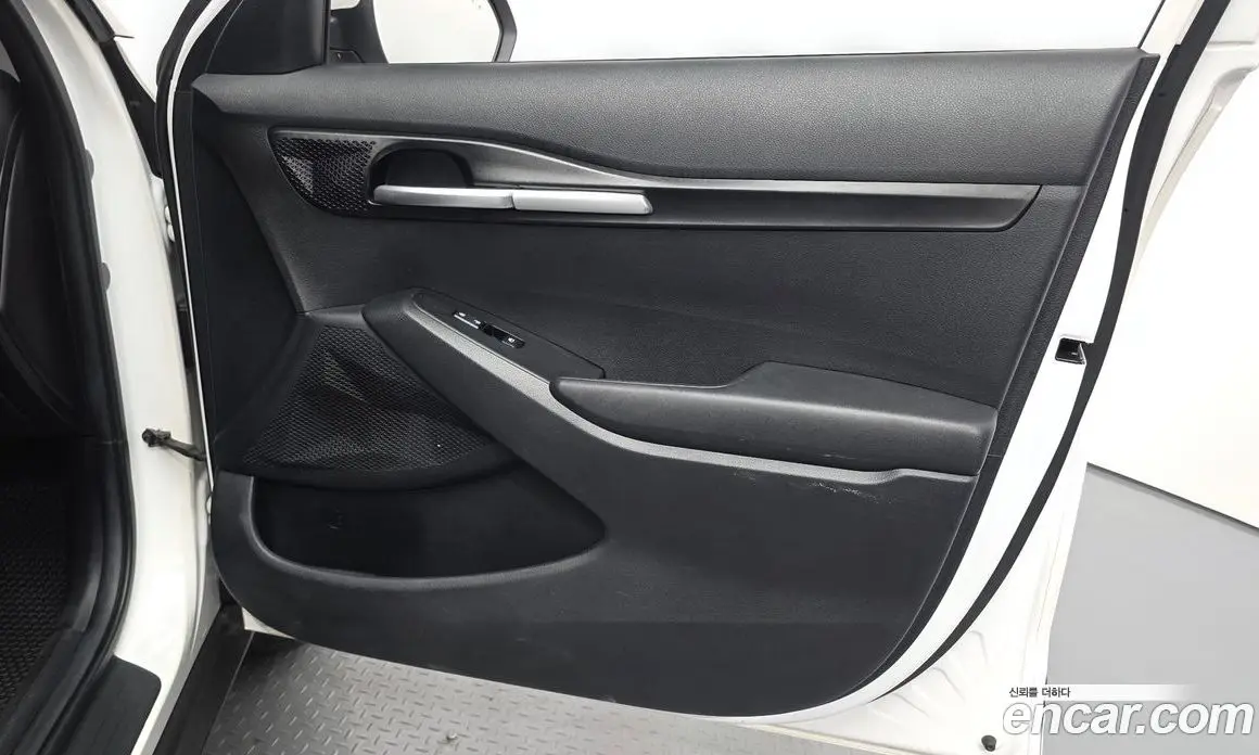 Kia Seltos 2022 1.6 автомат (гидро), фото 14 Kia Seltos 2022 1.6 автомат (гидро), фото 14