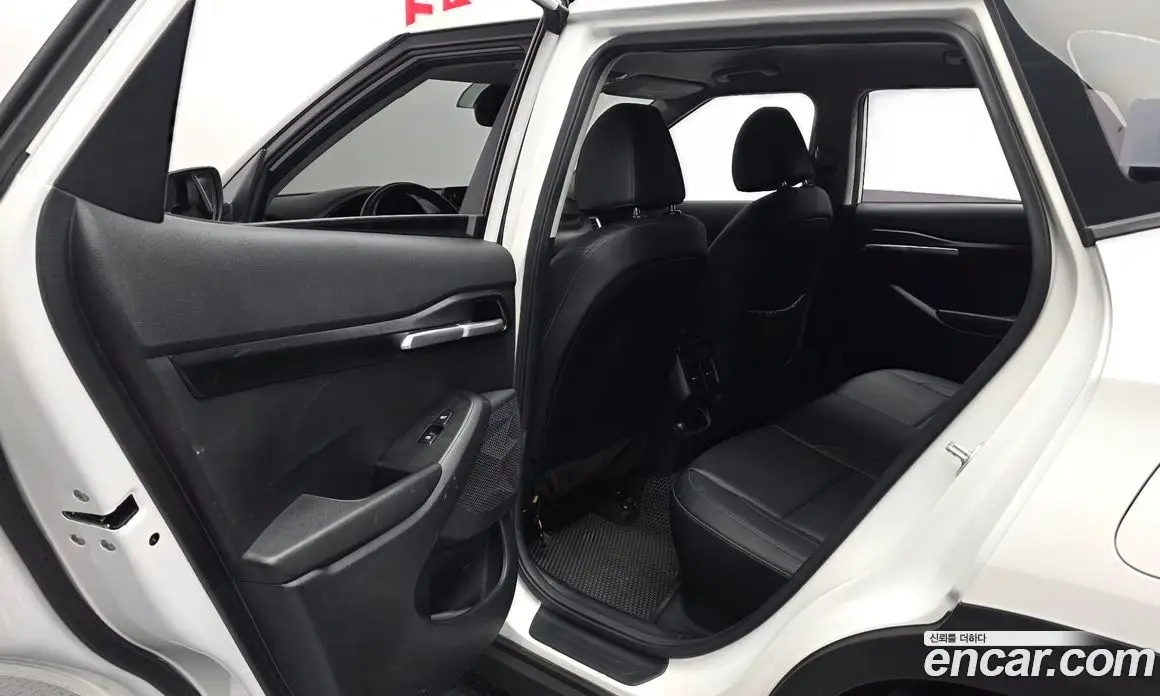 Kia Seltos 2022 1.6 автомат (гидро), фото 16 Kia Seltos 2022 1.6 автомат (гидро), фото 16