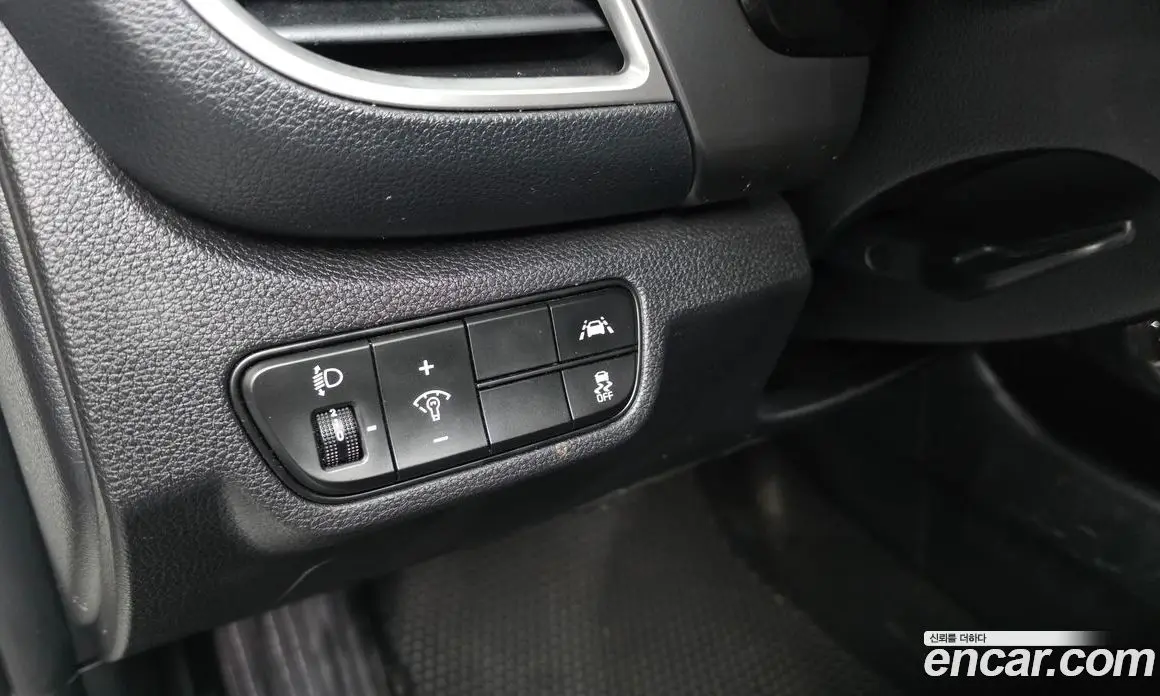 Kia Seltos 2022 1.6 автомат (гидро), фото 28 Kia Seltos 2022 1.6 автомат (гидро), фото 28