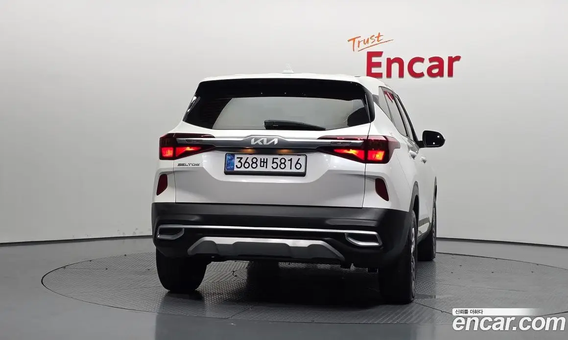Kia Seltos 2022 1.6 автомат (гидро), фото 4 Kia Seltos 2022 1.6 автомат (гидро), фото 4