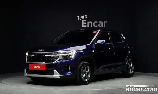 Kia Seltos 2023 1.6 автомат (гидро), миниатюра 1 Kia Seltos 2023 1.6 автомат (гидро), миниатюра 1