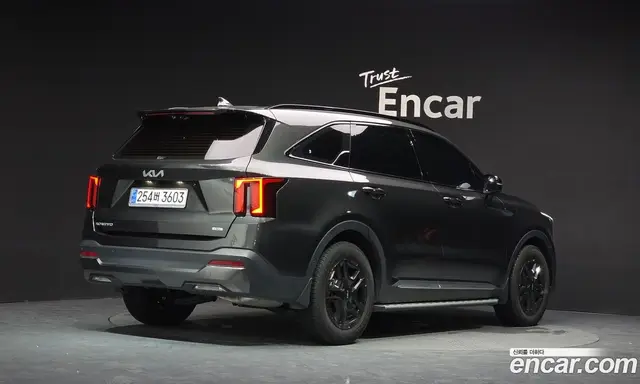 Kia Sorento 2023 1.6 автомат (гидро), миниатюра 2 Kia Sorento 2023 1.6 автомат (гидро), миниатюра 2