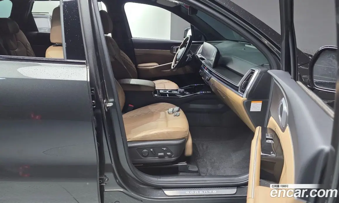 Kia Sorento 2023 1.6 автомат (гидро), фото 16 Kia Sorento 2023 1.6 автомат (гидро), фото 16