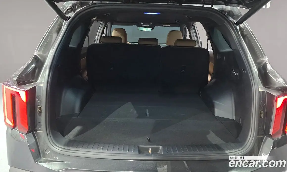 Kia Sorento 2023 1.6 автомат (гидро), фото 23 Kia Sorento 2023 1.6 автомат (гидро), фото 23