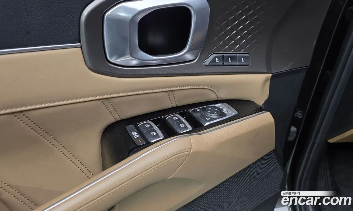 Kia Sorento 2023 1.6 автомат (гидро), фото 28 Kia Sorento 2023 1.6 автомат (гидро), фото 28