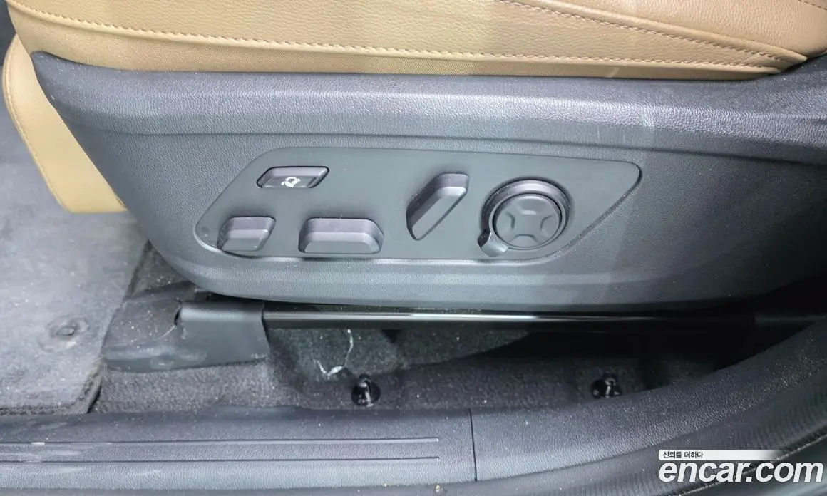Kia Sorento 2023 1.6 автомат (гидро), фото 32 Kia Sorento 2023 1.6 автомат (гидро), фото 32