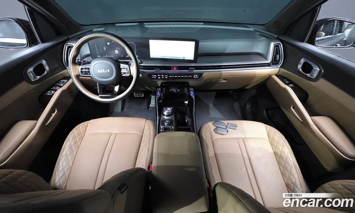 Kia Sorento 2023 1.6 автомат (гидро), фото 10 Kia Sorento 2023 1.6 автомат (гидро), фото 10