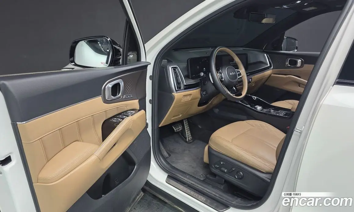 Kia Sorento 2023 1.6 автомат (гидро), фото 13 Kia Sorento 2023 1.6 автомат (гидро), фото 13