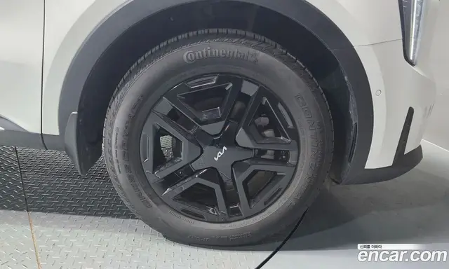 Kia Sorento 2023 1.6 автомат (гидро), миниатюра 7 Kia Sorento 2023 1.6 автомат (гидро), миниатюра 7