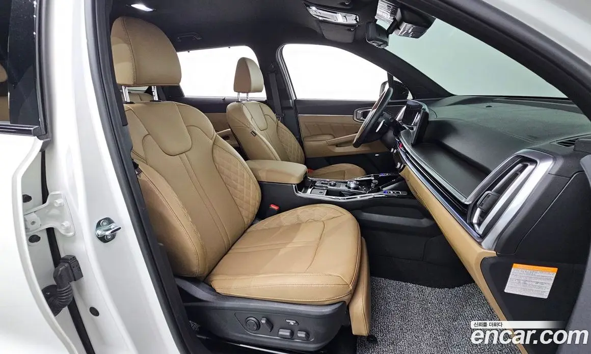Kia Sorento 2024 1.6 автомат (гидро), фото 16 Kia Sorento 2024 1.6 автомат (гидро), фото 16