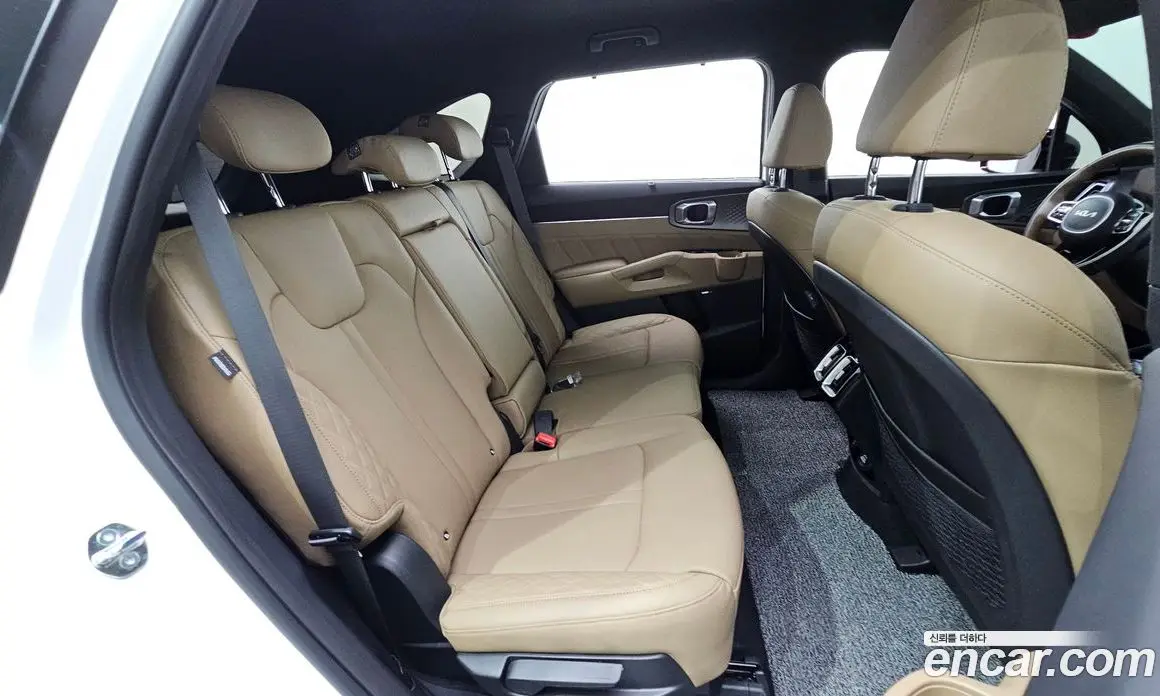 Kia Sorento 2024 1.6 автомат (гидро), фото 35 Kia Sorento 2024 1.6 автомат (гидро), фото 35